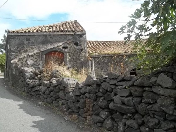 casa indipendente in vendita a Fiumefreddo di Sicilia