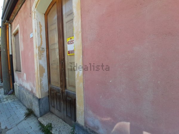 appartamento in vendita a Fiumefreddo di Sicilia
