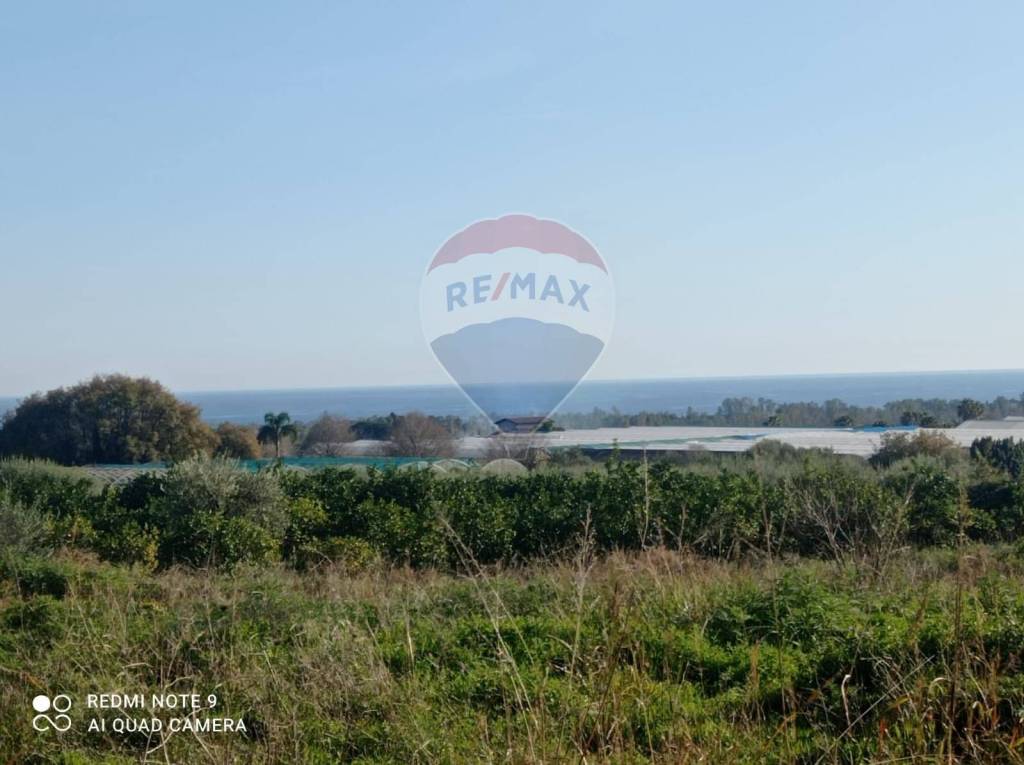 terreno agricolo in vendita a Fiumefreddo di Sicilia