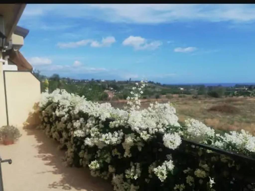 casa indipendente in vendita a Fiumefreddo di Sicilia