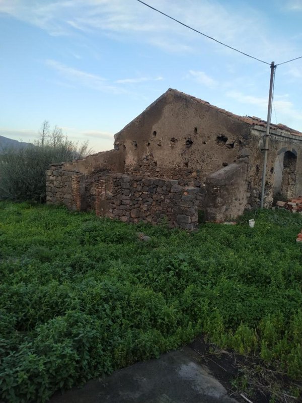terreno agricolo in vendita a Fiumefreddo di Sicilia