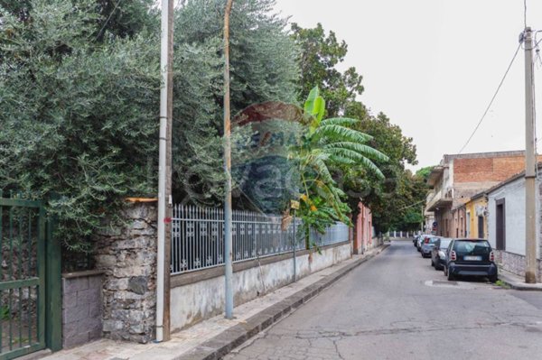 casa indipendente in vendita a Fiumefreddo di Sicilia in zona Liberto