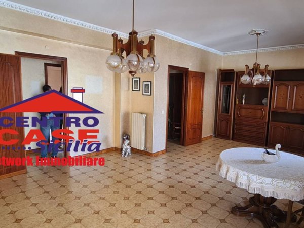 appartamento in vendita a Fiumefreddo di Sicilia