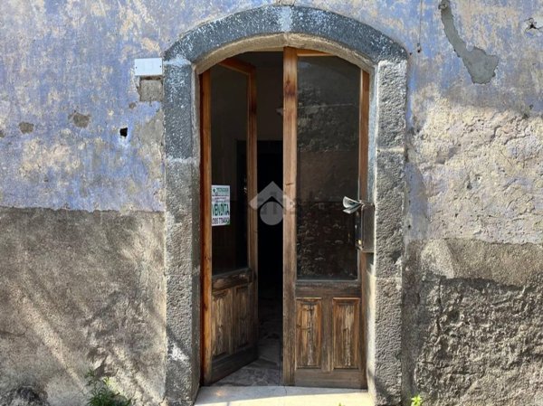 appartamento in vendita a Fiumefreddo di Sicilia in zona Feudogrande