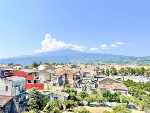 appartamento in vendita a Fiumefreddo di Sicilia