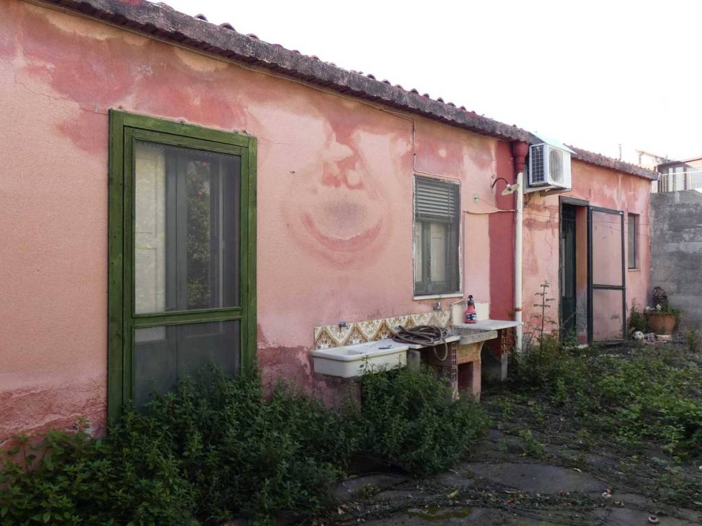 casa indipendente in vendita a Fiumefreddo di Sicilia
