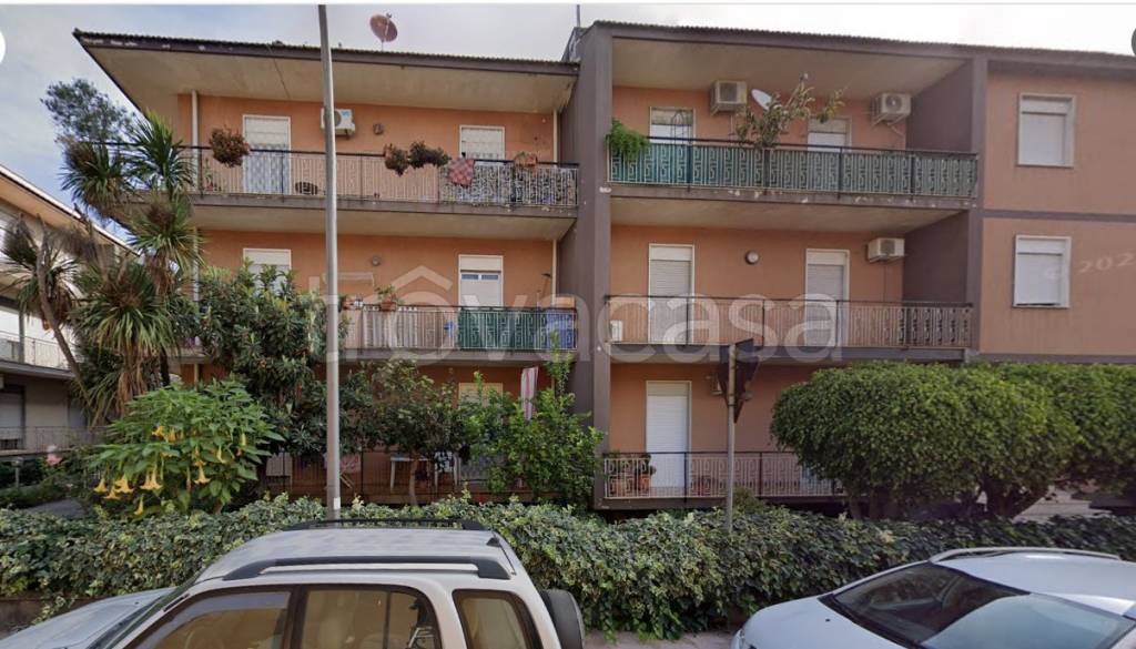 appartamento in vendita a Fiumefreddo di Sicilia