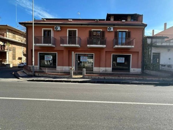 negozio in vendita a Fiumefreddo di Sicilia