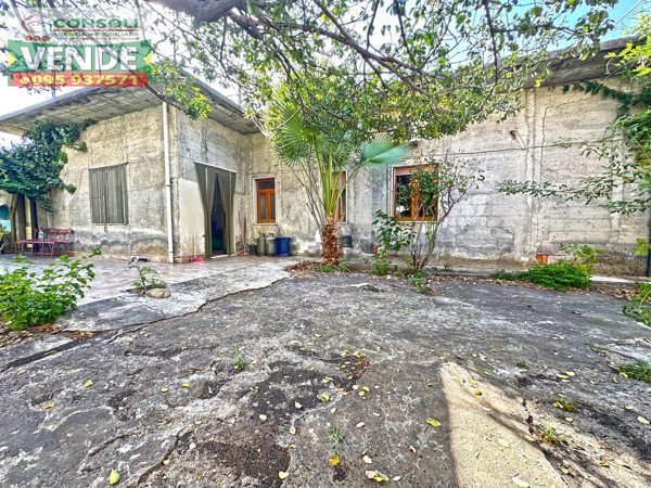casa indipendente in vendita a Fiumefreddo di Sicilia