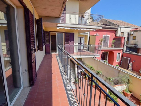 appartamento in vendita a Fiumefreddo di Sicilia