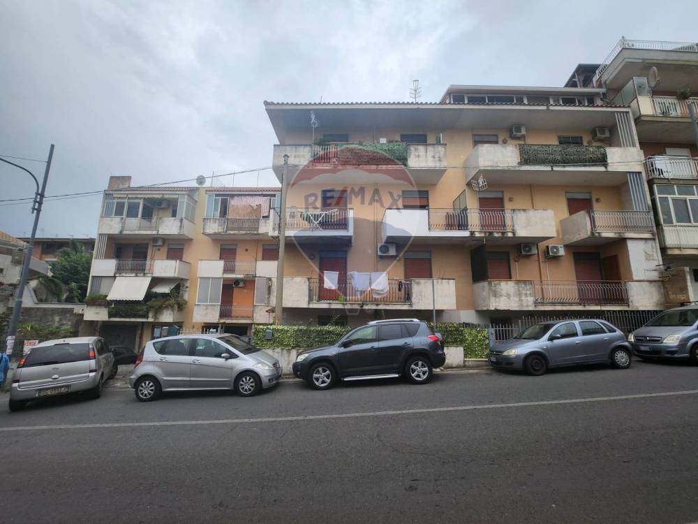 appartamento in vendita a Fiumefreddo di Sicilia