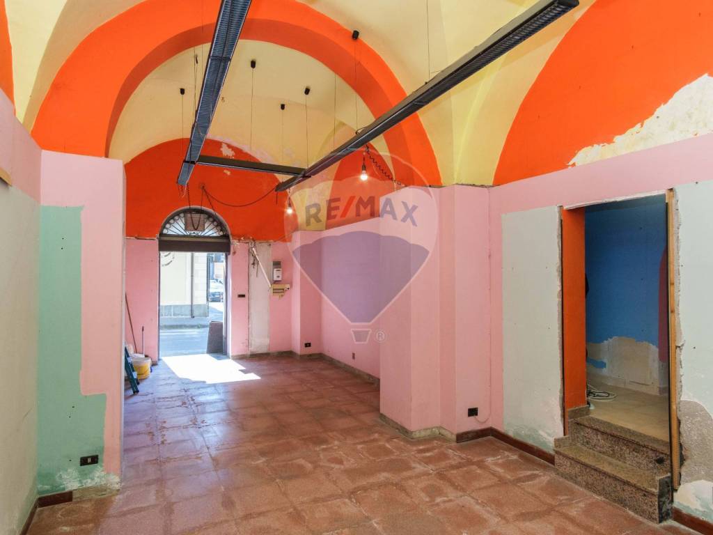 negozio in vendita a Fiumefreddo di Sicilia