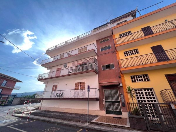appartamento in vendita a Fiumefreddo di Sicilia