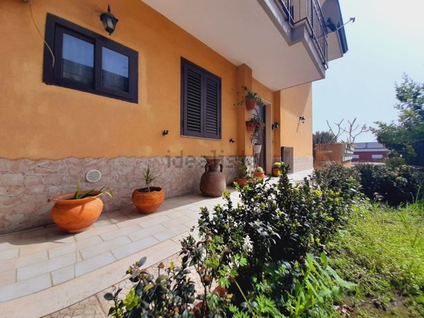casa indipendente in vendita a Fiumefreddo di Sicilia