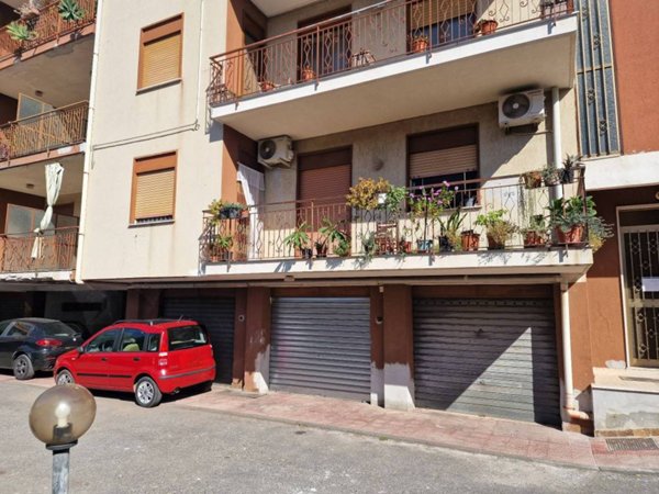 appartamento in vendita a Fiumefreddo di Sicilia