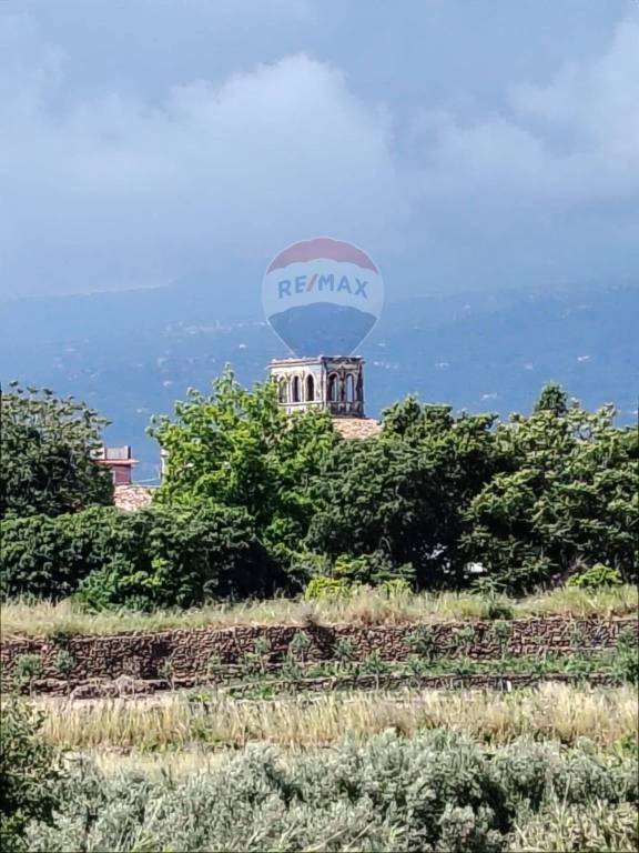 casa indipendente in vendita a Fiumefreddo di Sicilia