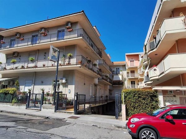 appartamento in vendita a Fiumefreddo di Sicilia