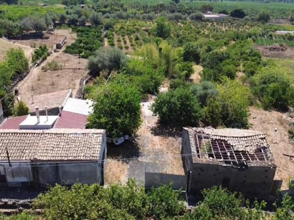 terreno agricolo in vendita a Fiumefreddo di Sicilia