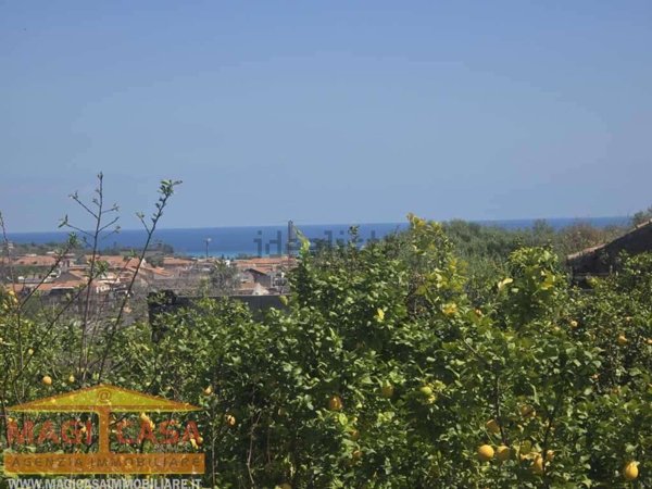 casale in vendita a Fiumefreddo di Sicilia
