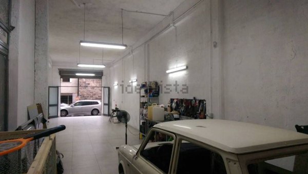 locale commerciale in vendita a Fiumefreddo di Sicilia