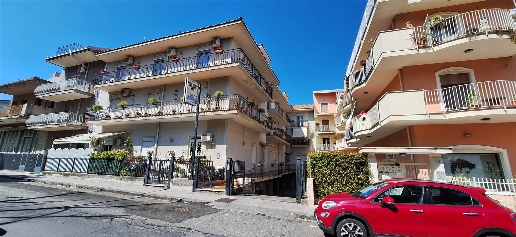 appartamento in vendita a Fiumefreddo di Sicilia