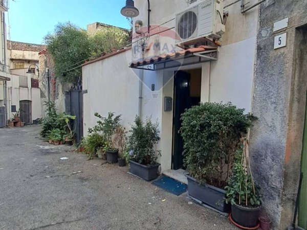 casa indipendente in vendita a Fiumefreddo di Sicilia