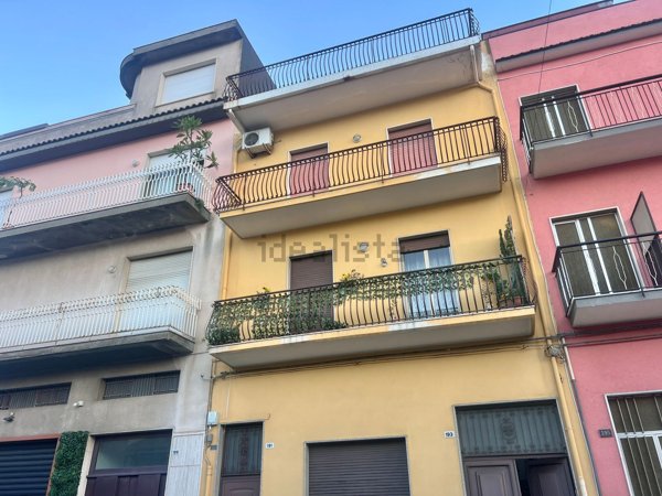 appartamento in vendita a Fiumefreddo di Sicilia