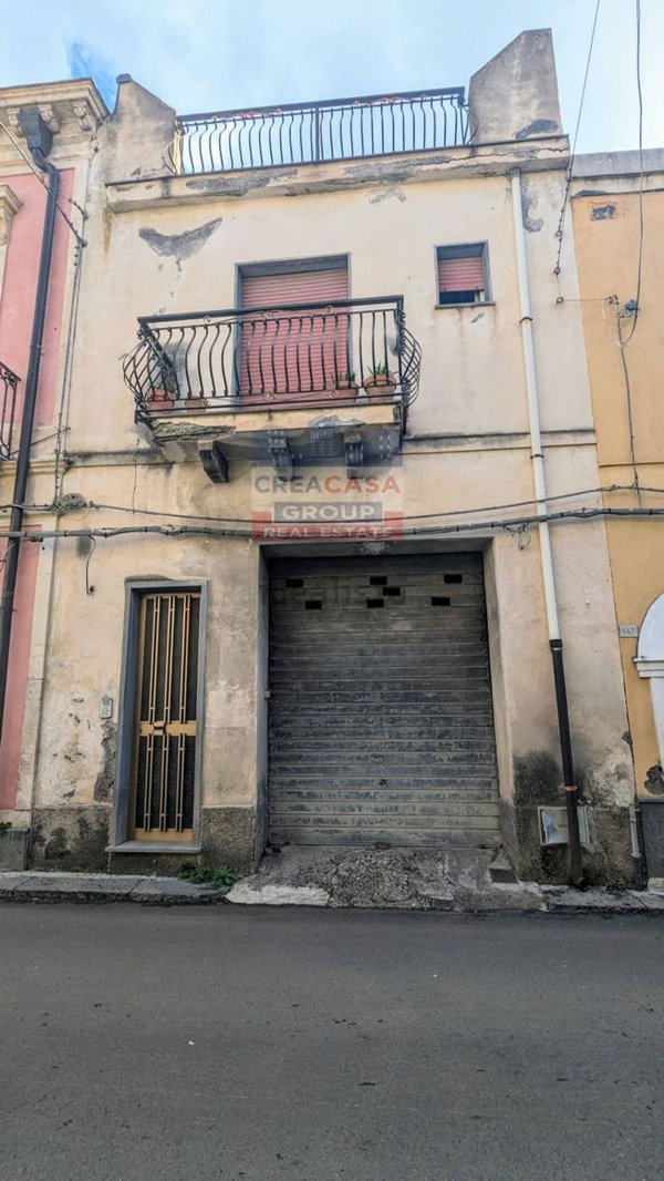 casa indipendente in vendita a Fiumefreddo di Sicilia