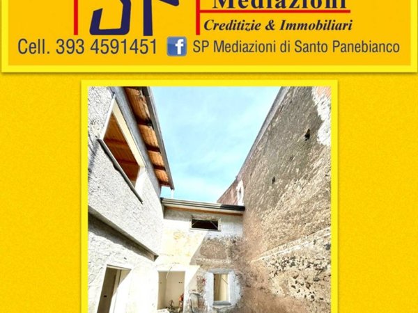 casa indipendente in vendita a Fiumefreddo di Sicilia