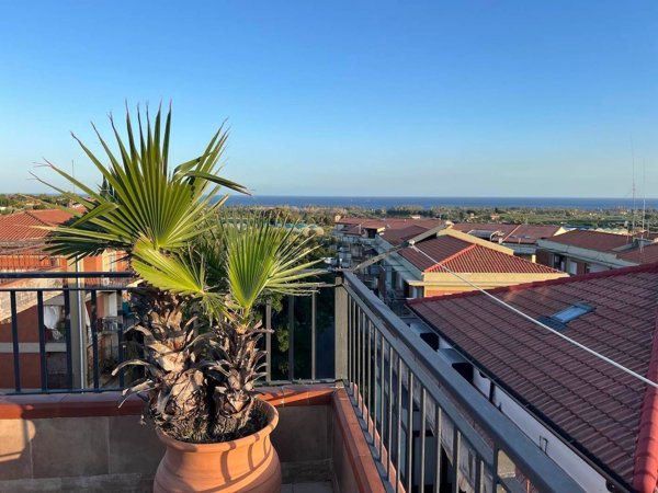 appartamento in vendita a Fiumefreddo di Sicilia