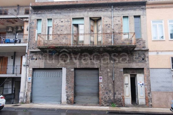 casa indipendente in vendita a Fiumefreddo di Sicilia