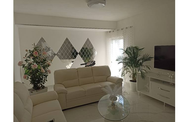 appartamento in vendita a Fiumefreddo di Sicilia