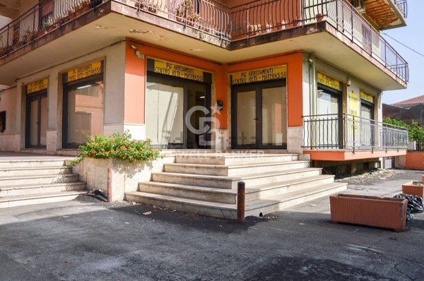 locale commerciale in vendita a Fiumefreddo di Sicilia in zona Diana