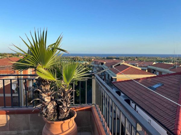 appartamento in vendita a Fiumefreddo di Sicilia