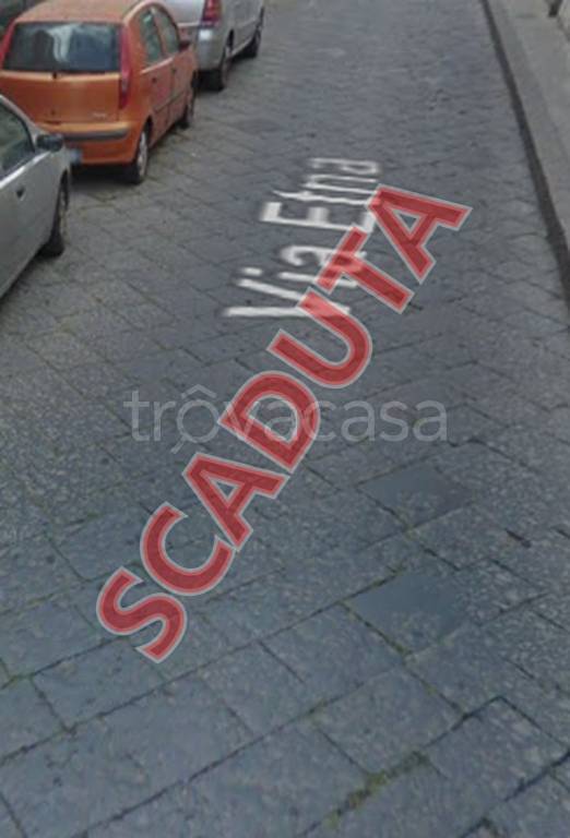 locale commerciale in vendita a Fiumefreddo di Sicilia