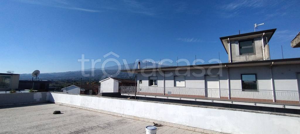 appartamento in vendita a Fiumefreddo di Sicilia