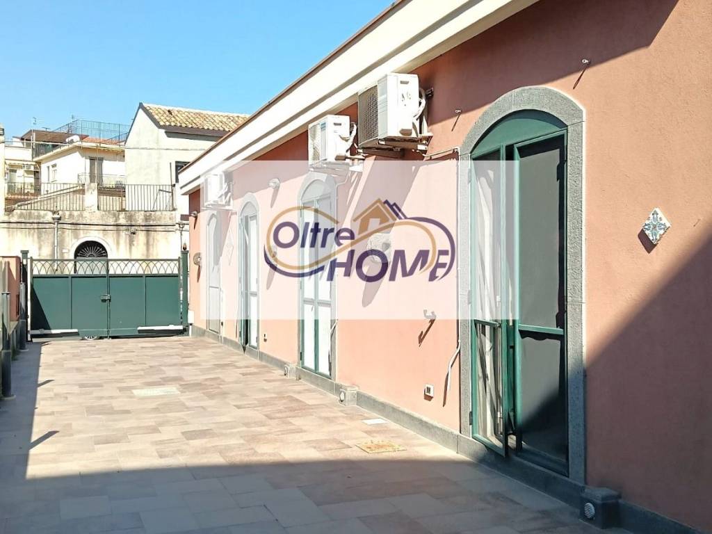 casa indipendente in vendita a Fiumefreddo di Sicilia