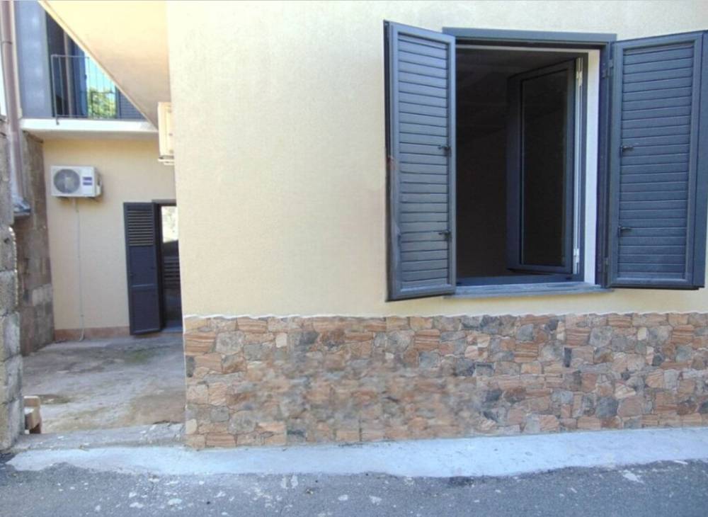 casa indipendente in vendita a Fiumefreddo di Sicilia