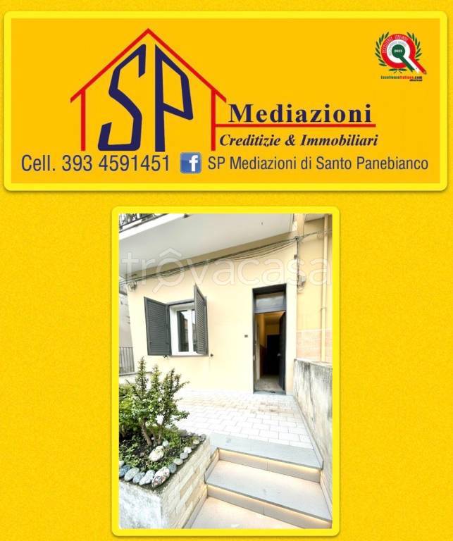 casa indipendente in vendita a Fiumefreddo di Sicilia