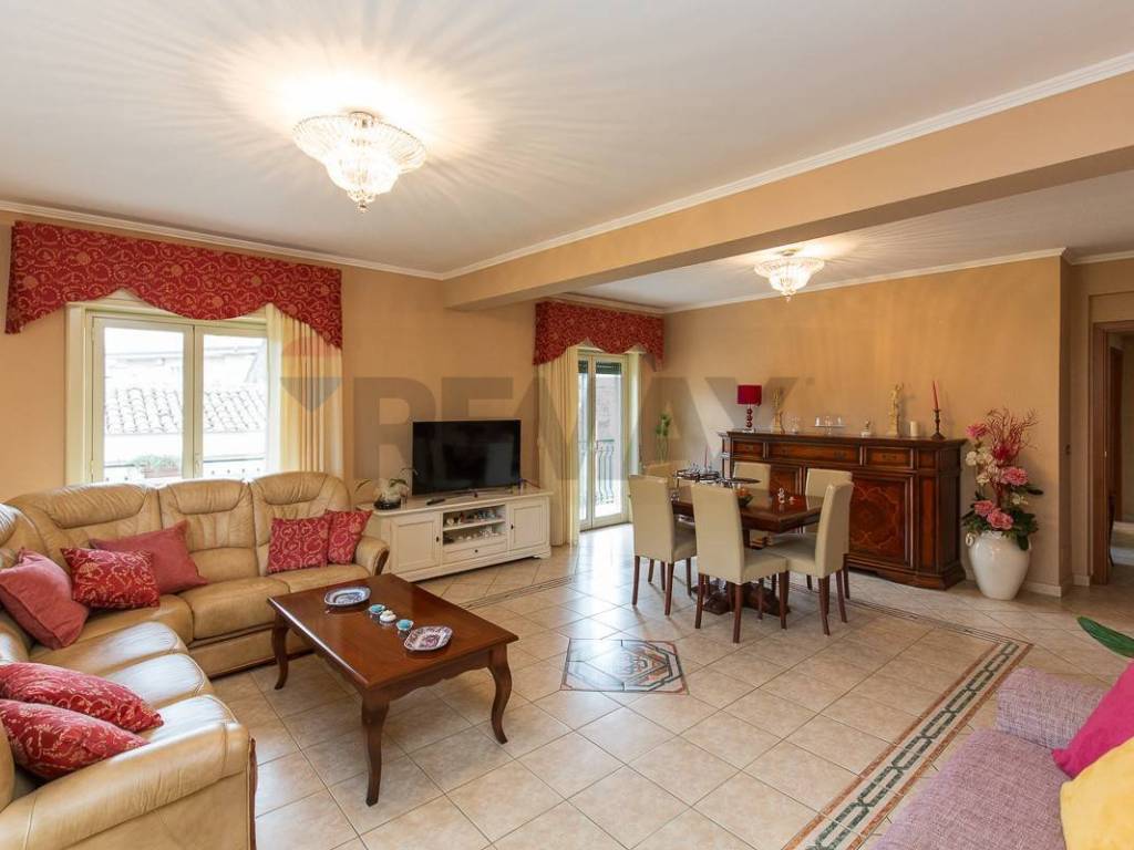 appartamento in vendita a Fiumefreddo di Sicilia