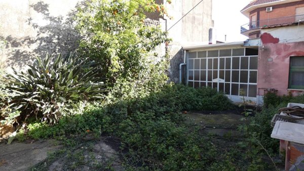 casa indipendente in vendita a Fiumefreddo di Sicilia