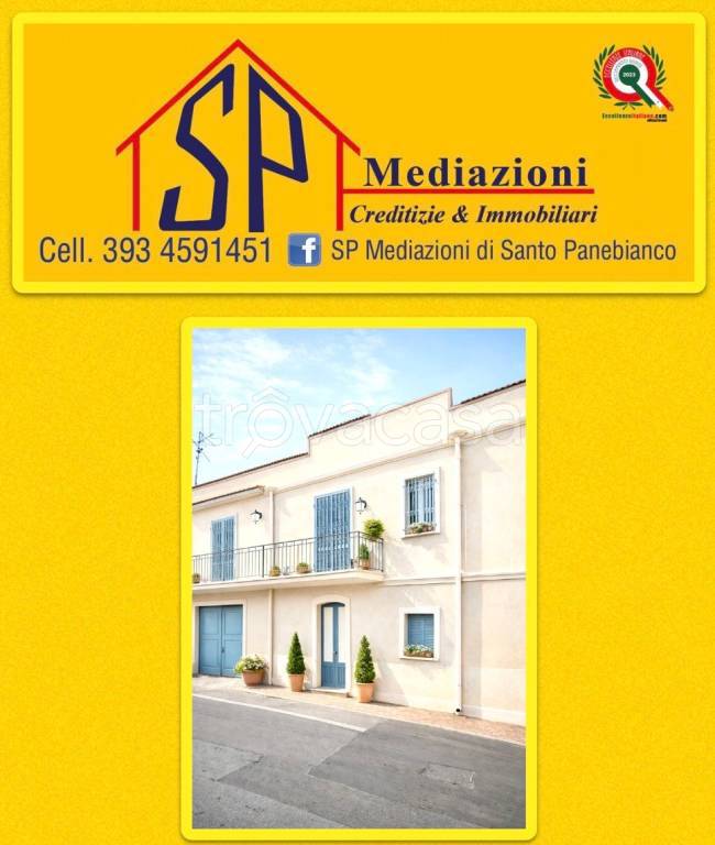 casa indipendente in vendita a Fiumefreddo di Sicilia in zona Feudogrande