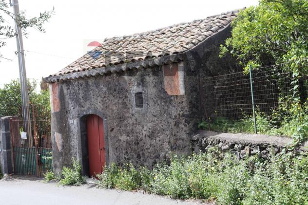 casa indipendente in vendita a Fiumefreddo di Sicilia in zona Civì