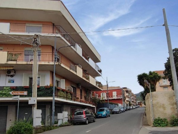 appartamento in vendita a Fiumefreddo di Sicilia