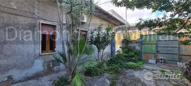 appartamento in vendita a Fiumefreddo di Sicilia