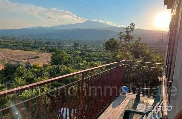 appartamento in vendita a Fiumefreddo di Sicilia