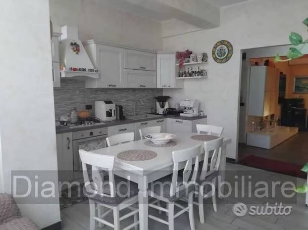 appartamento in vendita a Fiumefreddo di Sicilia