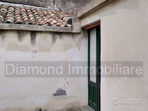 appartamento in vendita a Fiumefreddo di Sicilia