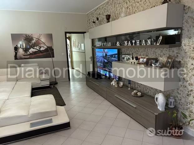 appartamento in vendita a Fiumefreddo di Sicilia