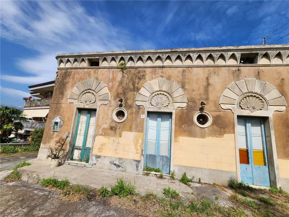 terreno edificabile in vendita a Fiumefreddo di Sicilia